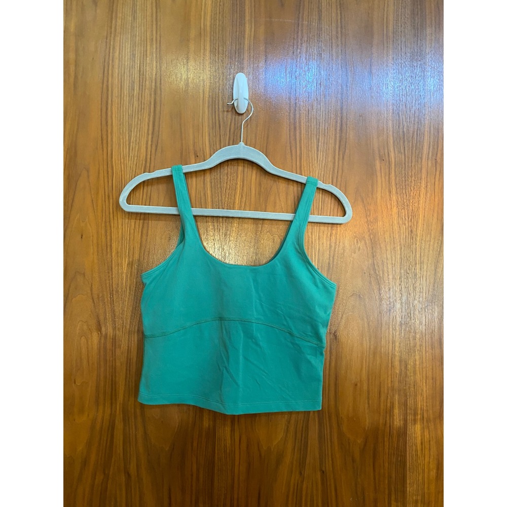 Aritzia‎ TnAction Womens Medium Teal Green Cropped Tank Top Built-In Shelf Bra M